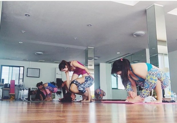 โยคะฝั่งธน,โยคะปิ่นเกล้า,ครูโยคะฝั่งธน,ครูโยคะปิ่นเกล้า,ครูโยคะ,เรียนโยคะ,yoga teacher,yoga class